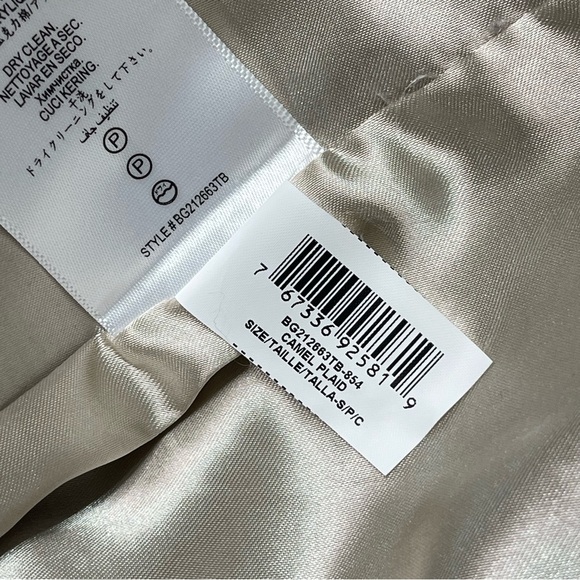 BCBGeneration Wool Belted Plaid Wrap Coat Tan Cream Winter Peacoat Small New - Picture 16 of 16